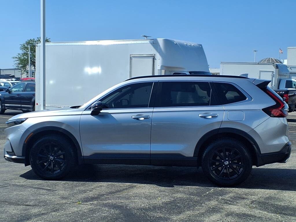 2023 Honda CR-V Hybrid Sport photo 3