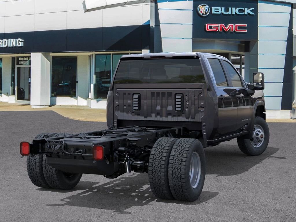 New 2025 GMC Sierra 3500 HD Chassis Cab Pro Truck