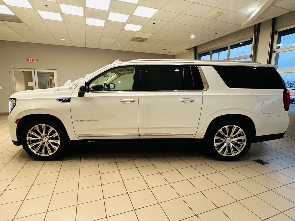 2021 Gmc Yukon XL Denali photo 4