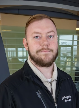Staff member Josh Waddell from ID_23156987b609