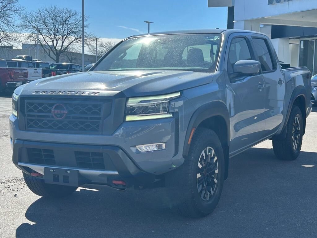 Used 2023 Nissan Frontier Crew Cab PRO-4X 4x4 Truck Crew Cab