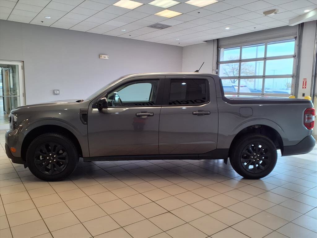 2024 Ford Maverick Lariat photo 2