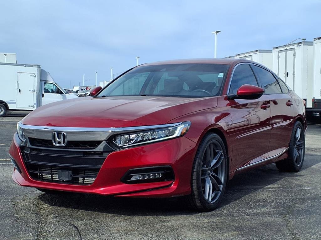 Used 2018 Honda Accord EX-L with VIN 1HGCV1F54JA011376 for sale in Cincinnati, OH