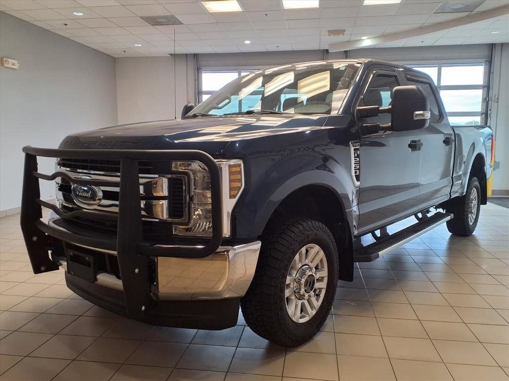 Used 2019 Ford F-250 XL Truck Crew Cab
