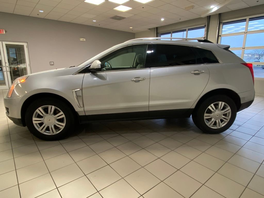 2016 Cadillac SRX Luxury photo 4