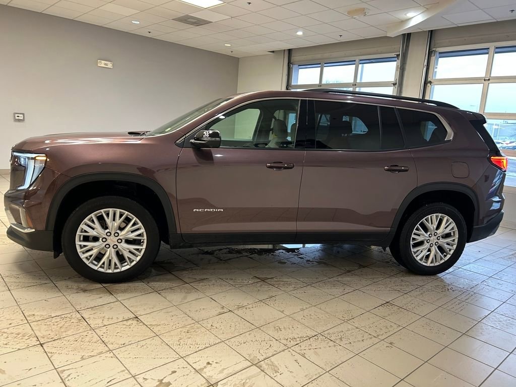 Used 2024 GMC Acadia Elevation SUV