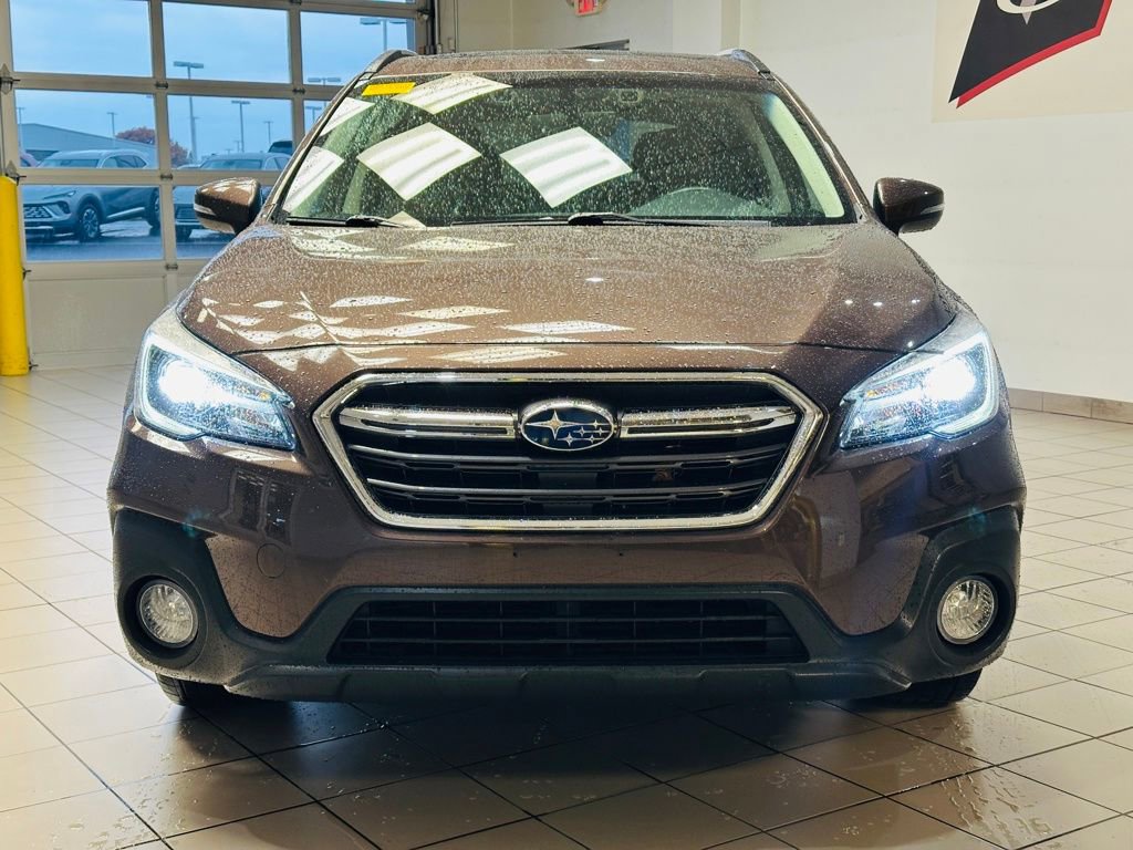 2019 Subaru Outback 2.5i Touring photo 2