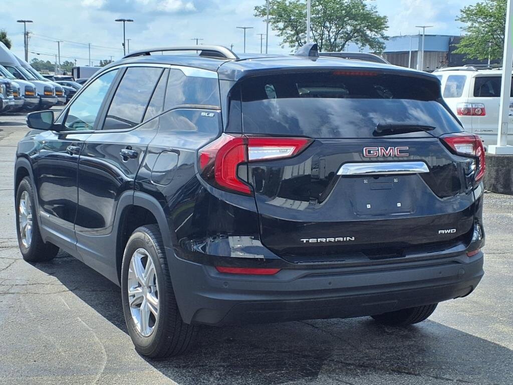 2022 Gmc Terrain SLE photo 4