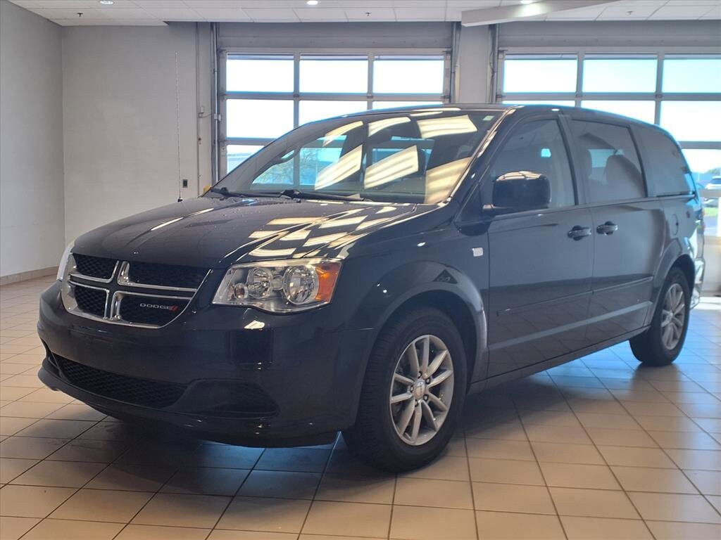 2014 Dodge Grand Caravan SE photo 2