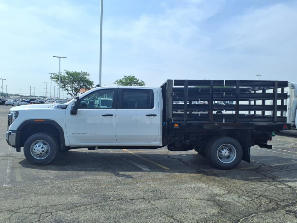 2025 Gmc Sierra 3500 HD Pro photo 3