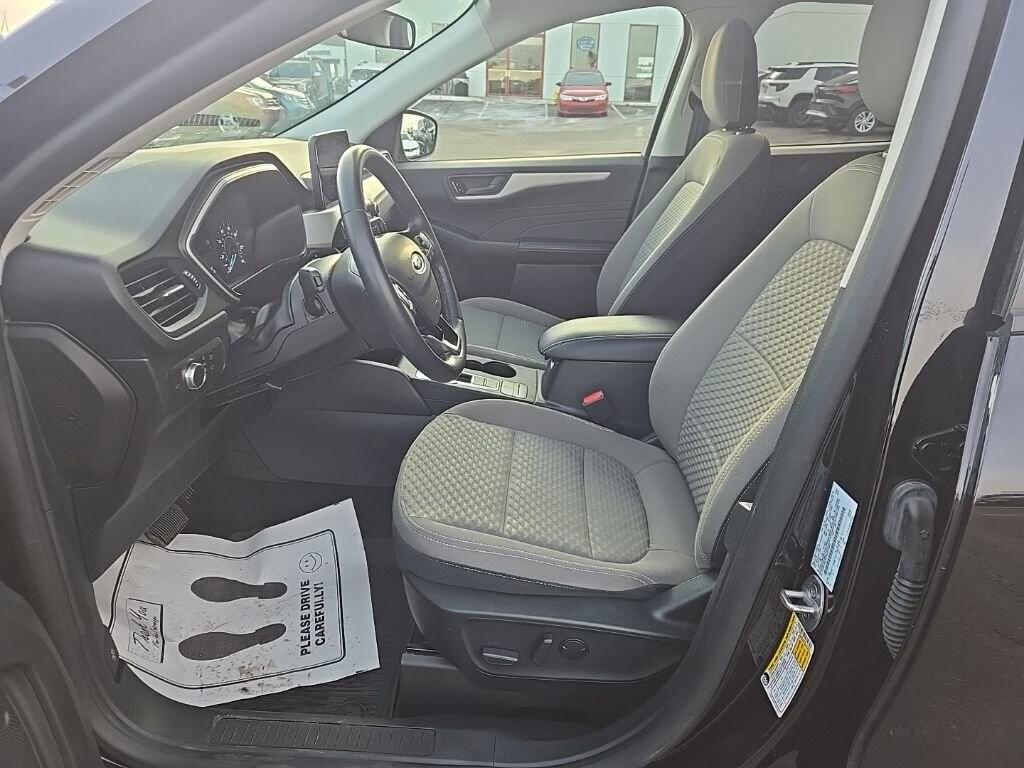 Used 2022 Ford Escape SE SUV