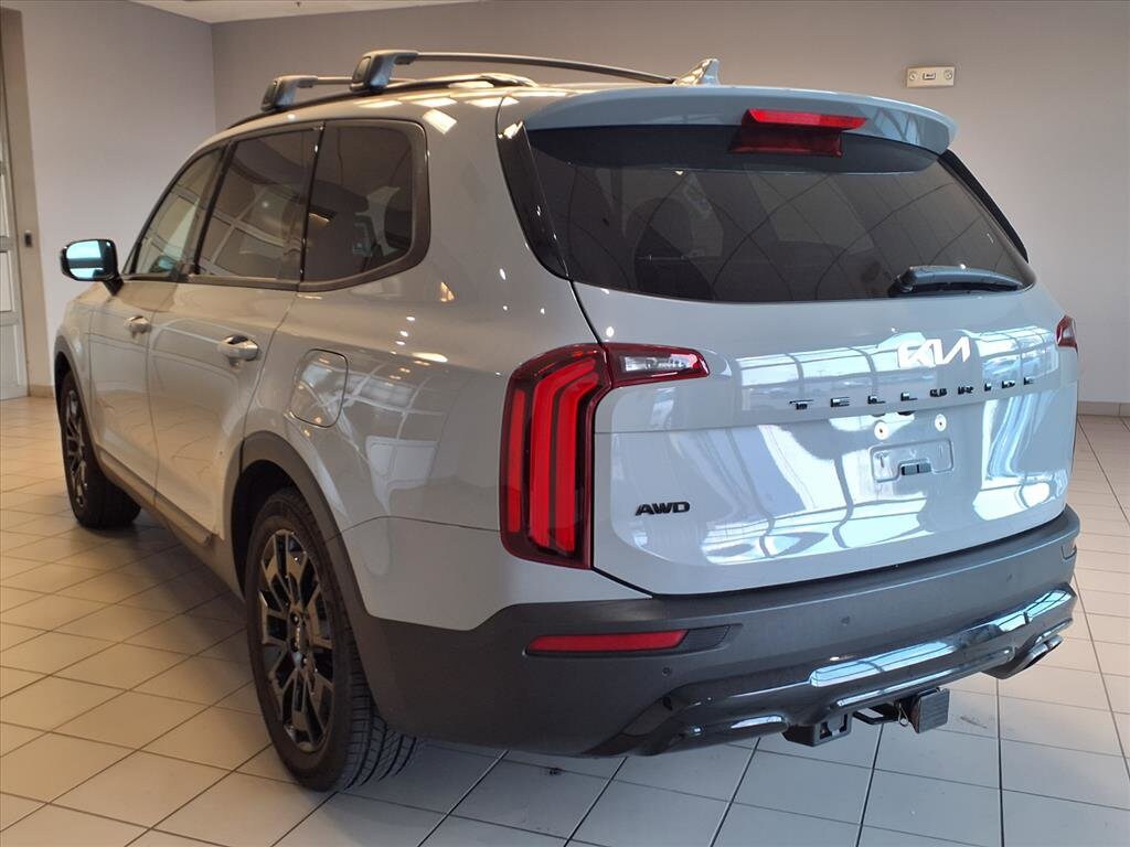 2022 Kia Telluride SX photo 4