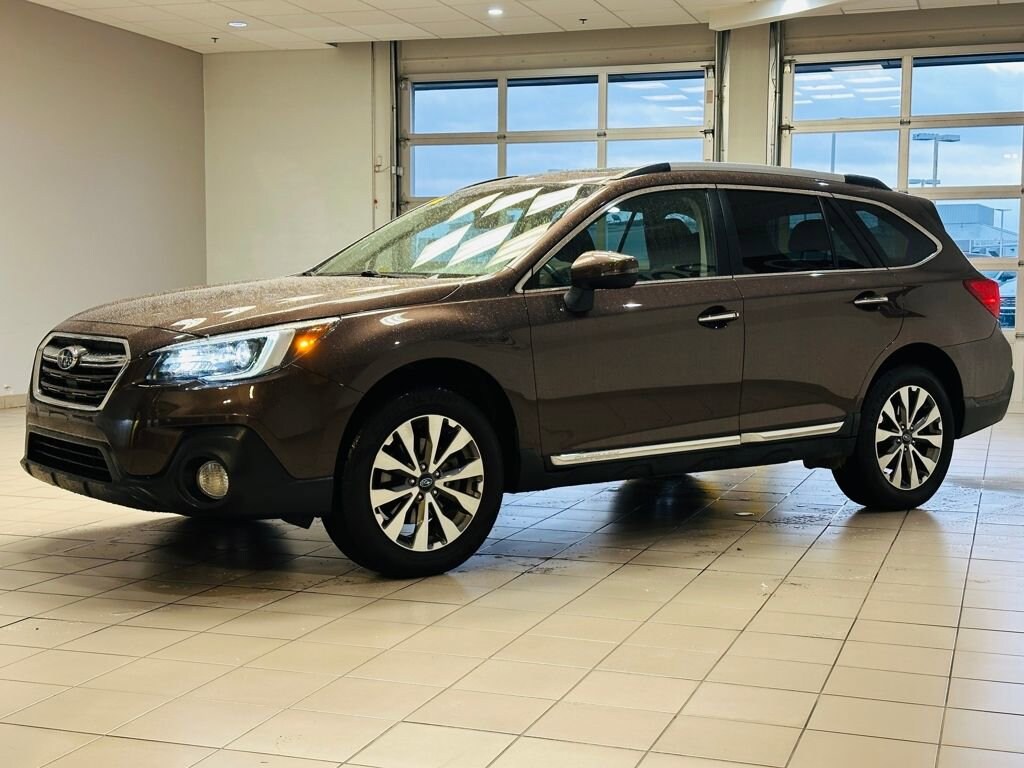 Used 2019 Subaru Outback 2.5i Touring SUV