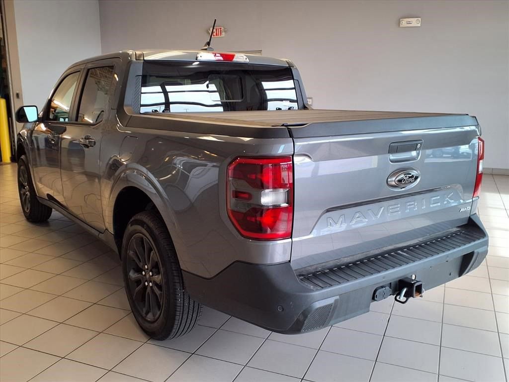 2024 Ford Maverick Lariat photo 2
