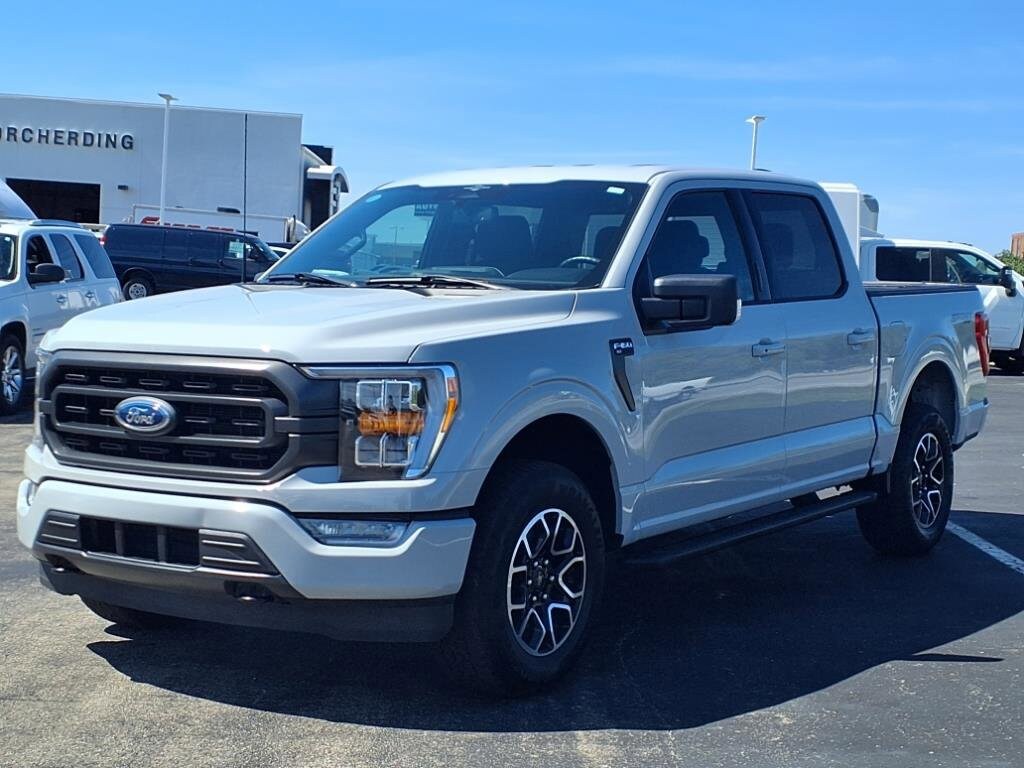 2023 Ford F-150 XL photo 2