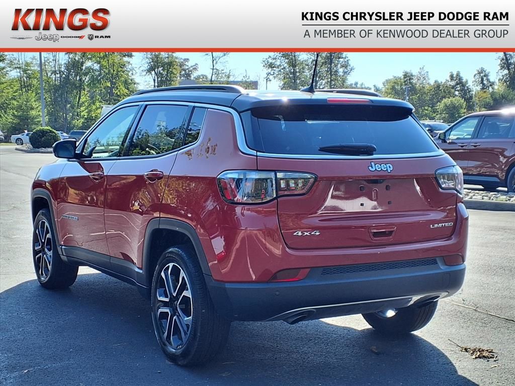 2023 Jeep Compass Limited photo 4