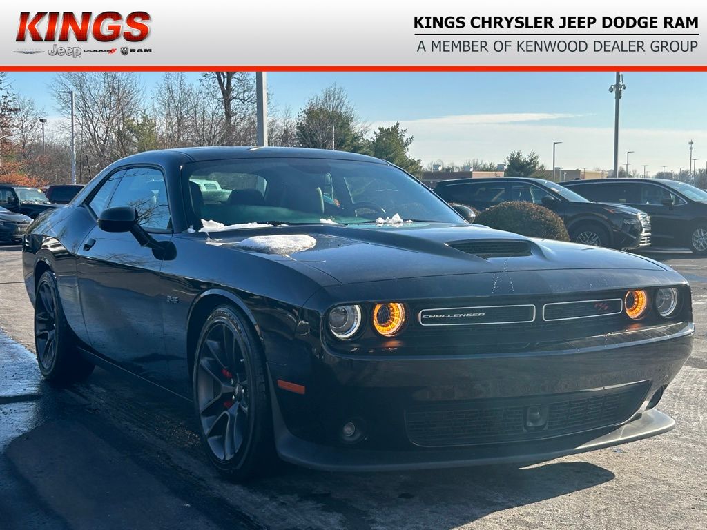 2023 Dodge Challenger R/T's photo