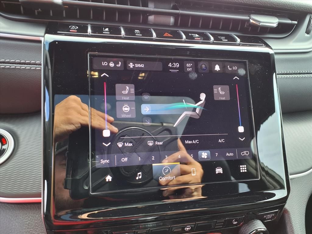 2025 Jeep Grand Cherokee Altitude - Photo 15