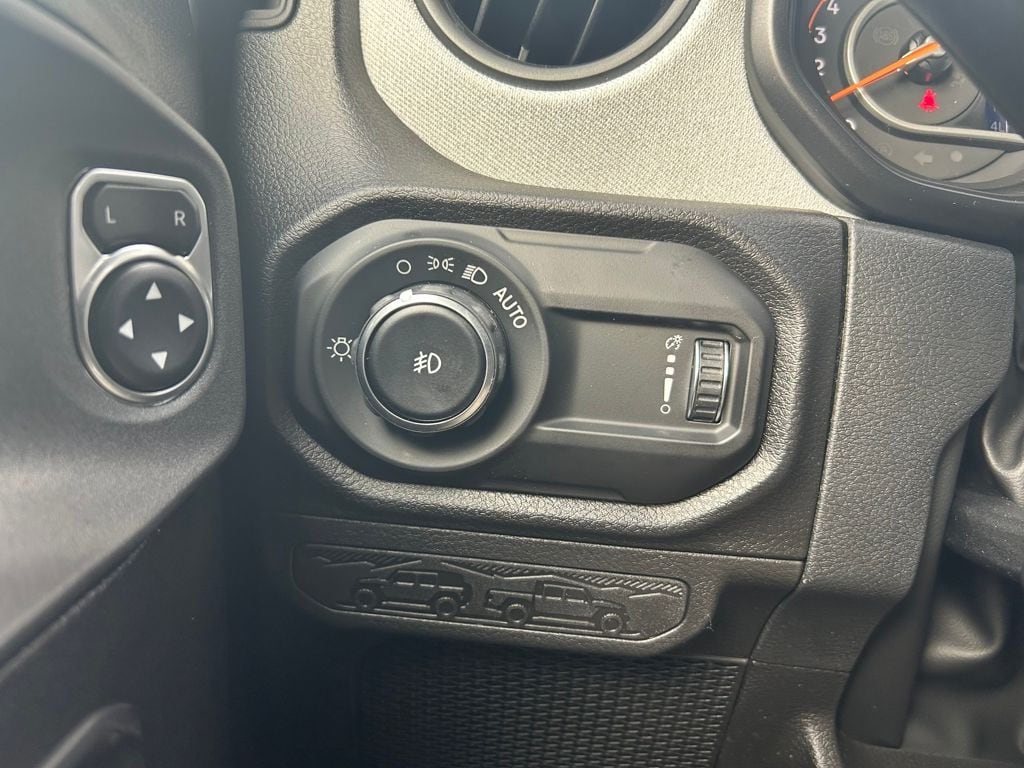 2025 Jeep Wrangler 4-Door Sport S - Photo 20