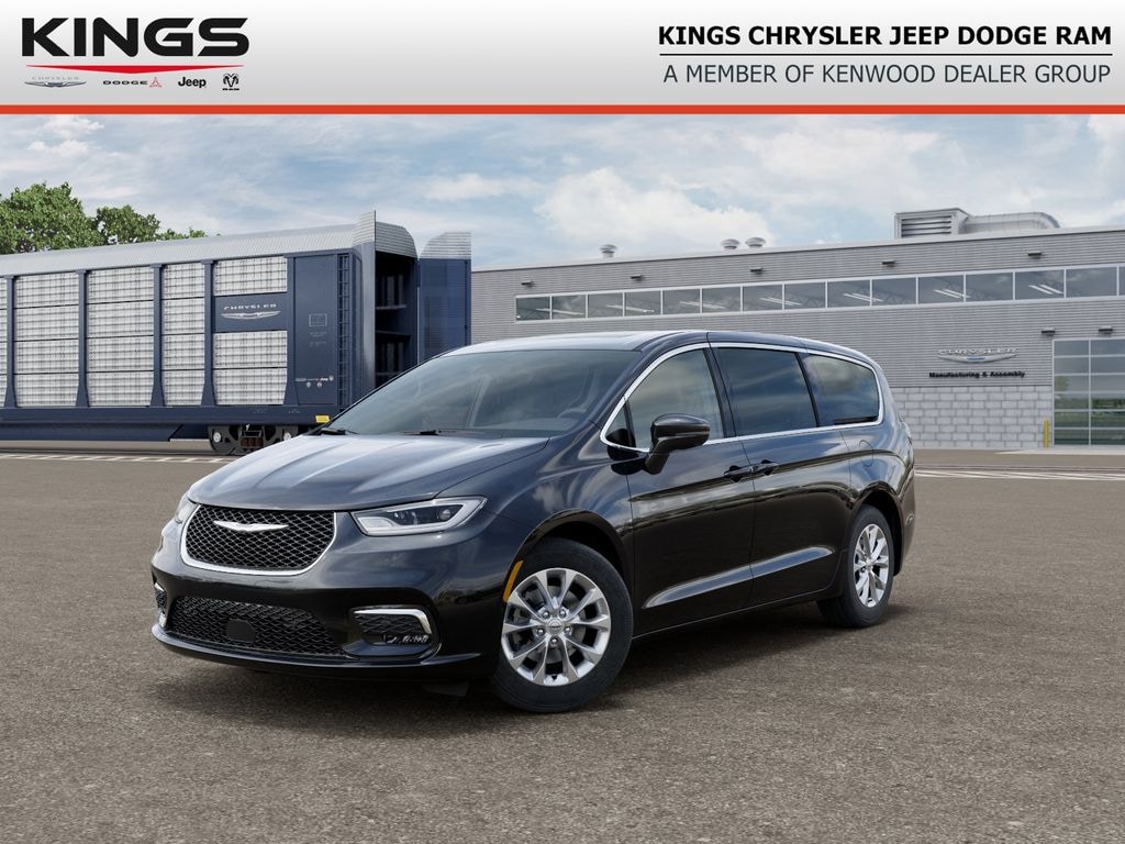 New 2026 Chrysler Pacifica Limited Passenger Van