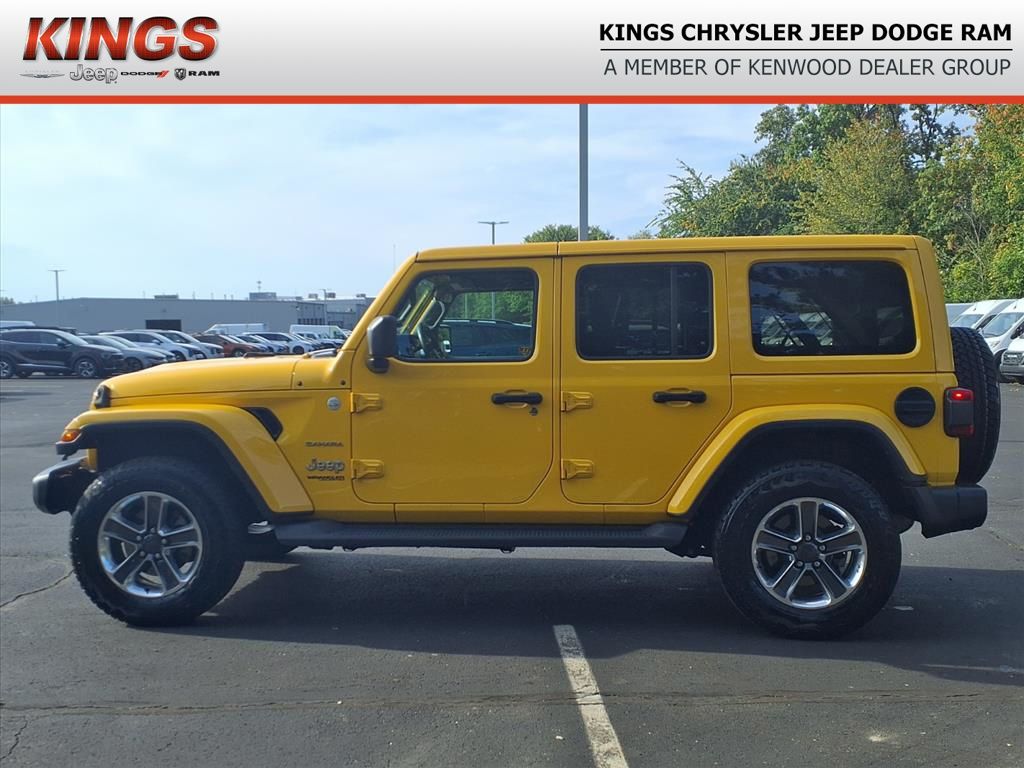 2020 Jeep Wrangler Unlimited Sahara photo 3