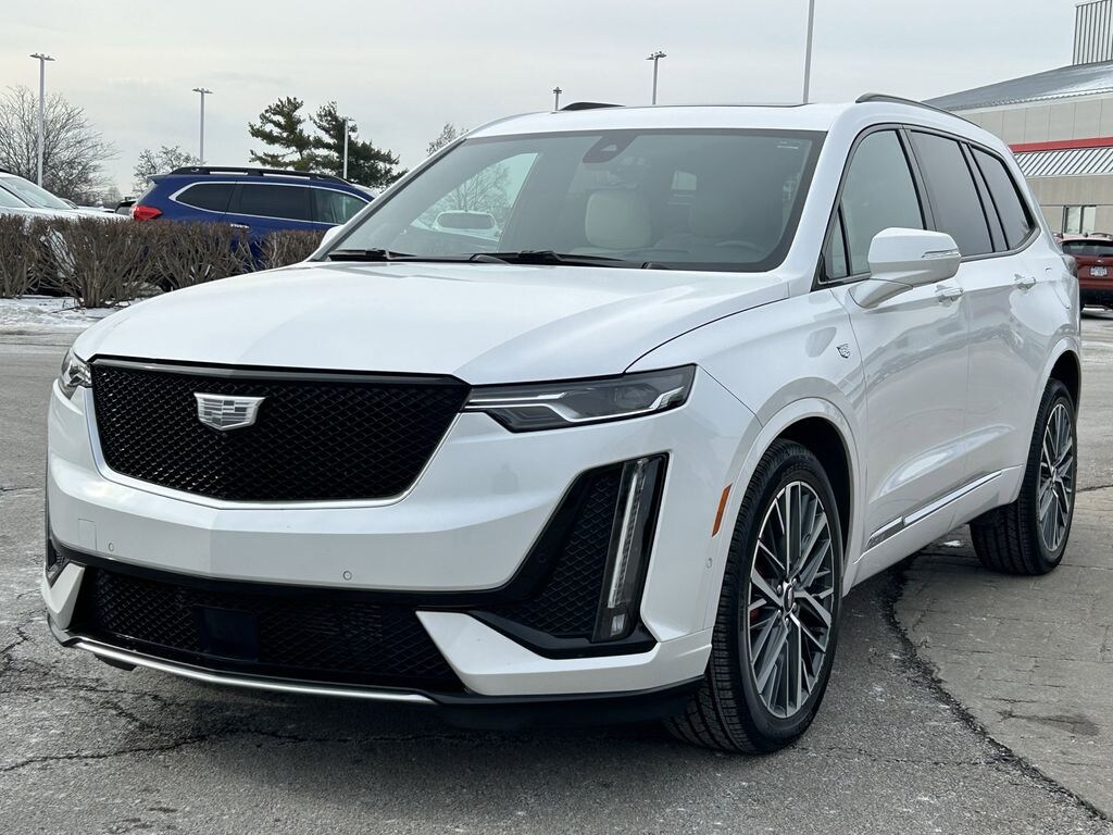 Used 2024 CADILLAC XT6 Sport SUV