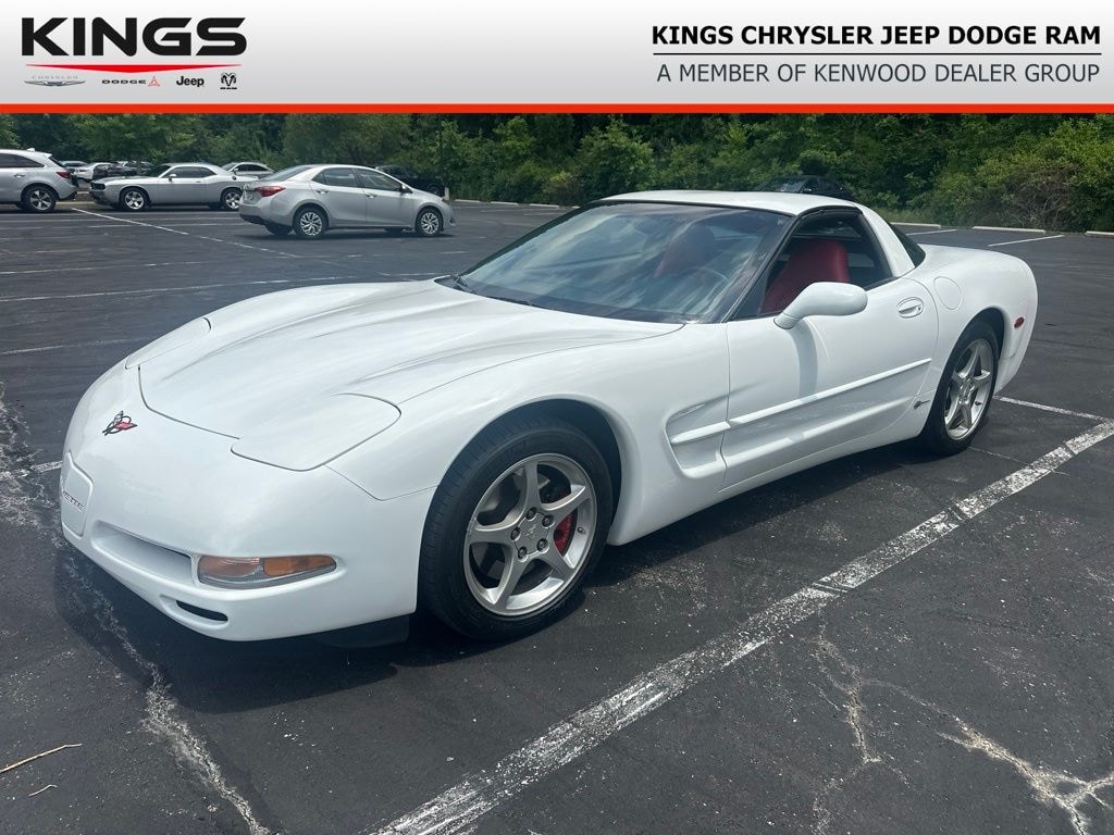 Used 2004 Chevrolet Corvette Base Coupe
