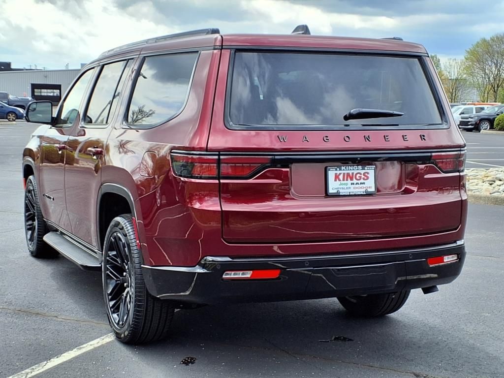 2025 Jeep Wagoneer Series II Carbide photo 4