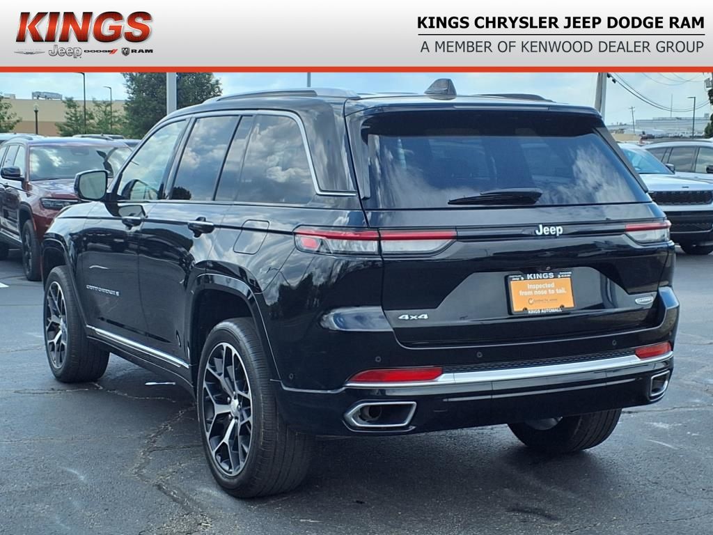 2022 Jeep Grand Cherokee Summit Reserve photo 4