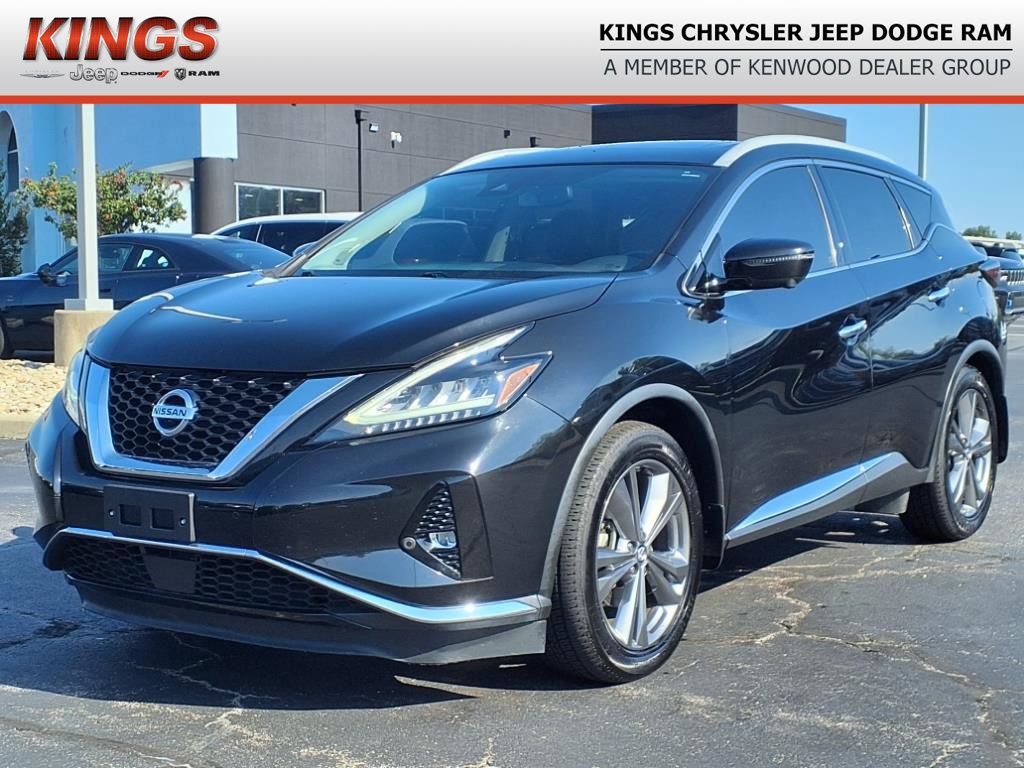2021 Nissan Murano Platinum photo 2