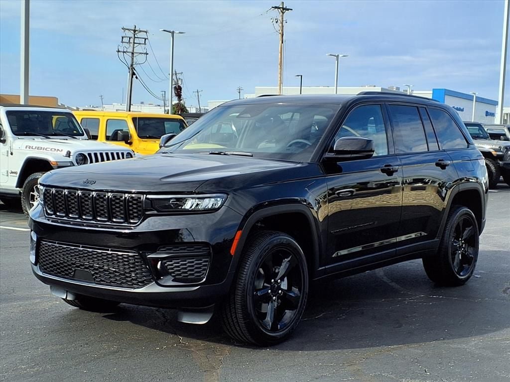 New 2025 Jeep Grand Cherokee Altitude X Sport Utility