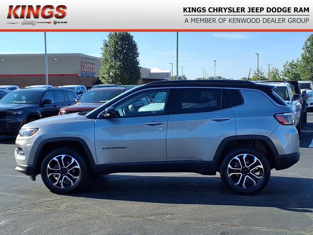 2022 Jeep Compass Limited photo 3