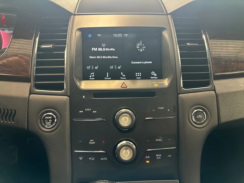 Used 2016 Ford Taurus Limited Sedan