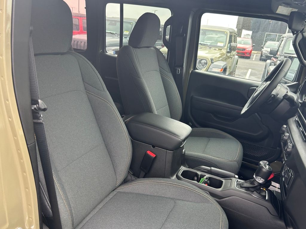 2025 Jeep Wrangler 4-Door Sport S - Photo 20