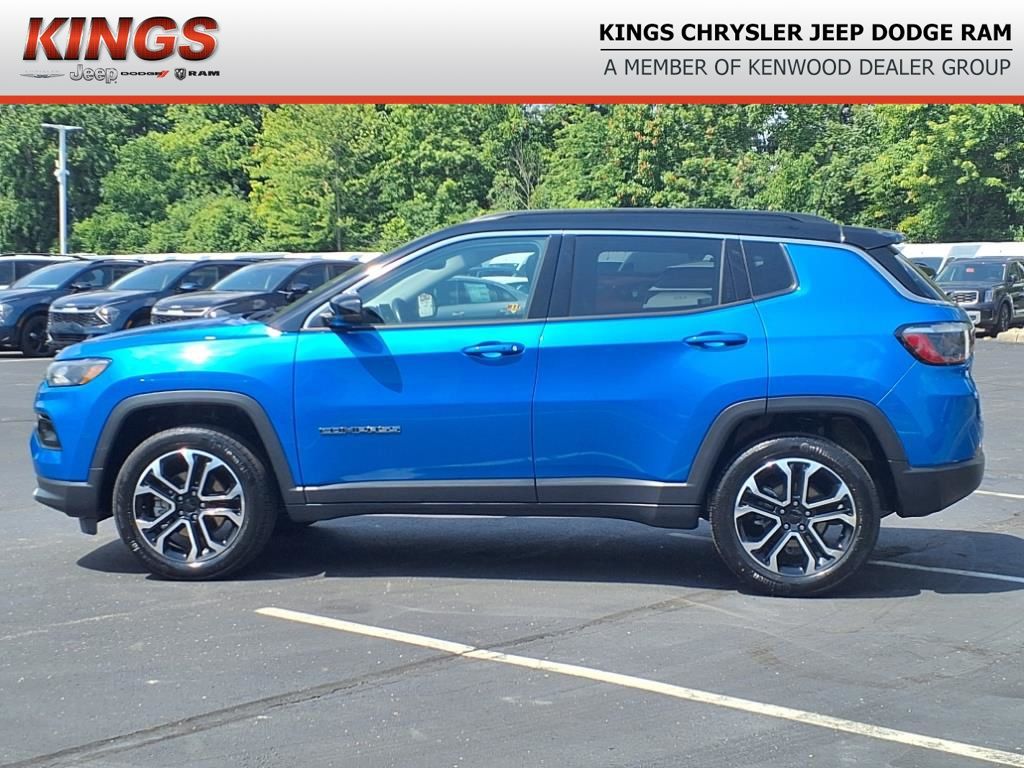 2022 Jeep Compass Limited photo 3