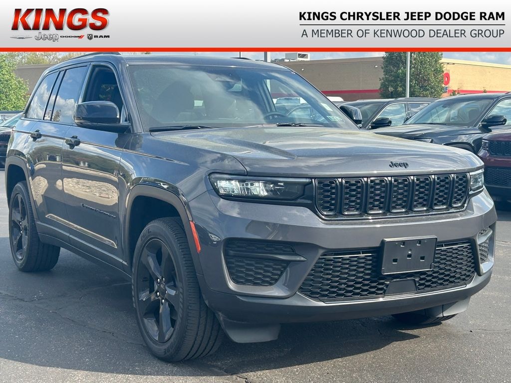 Certified 2023 Jeep Grand Cherokee Laredo SUV