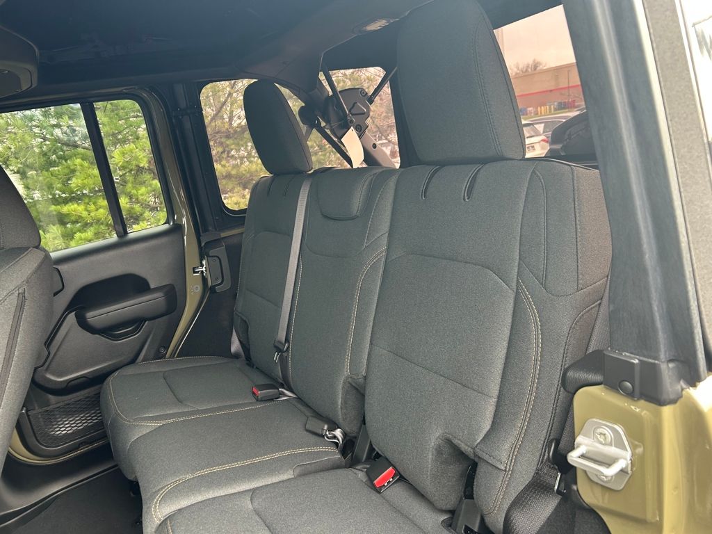 2025 Jeep Wrangler 4-Door Sport S - Photo 21