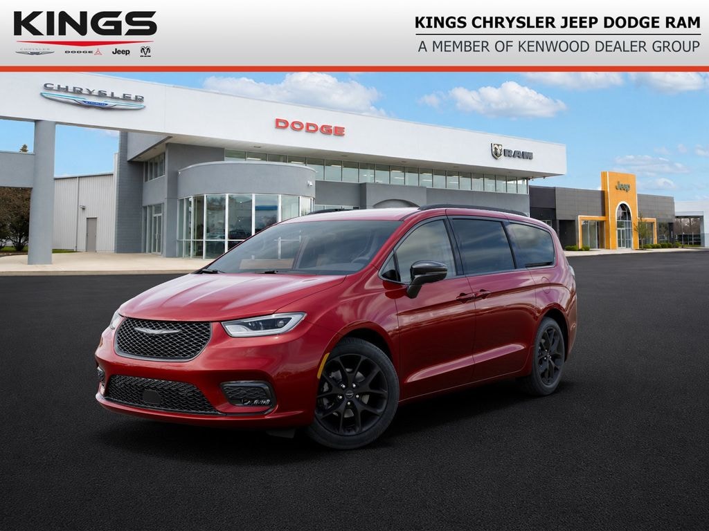 New 2026 Chrysler Pacifica Select Passenger Van