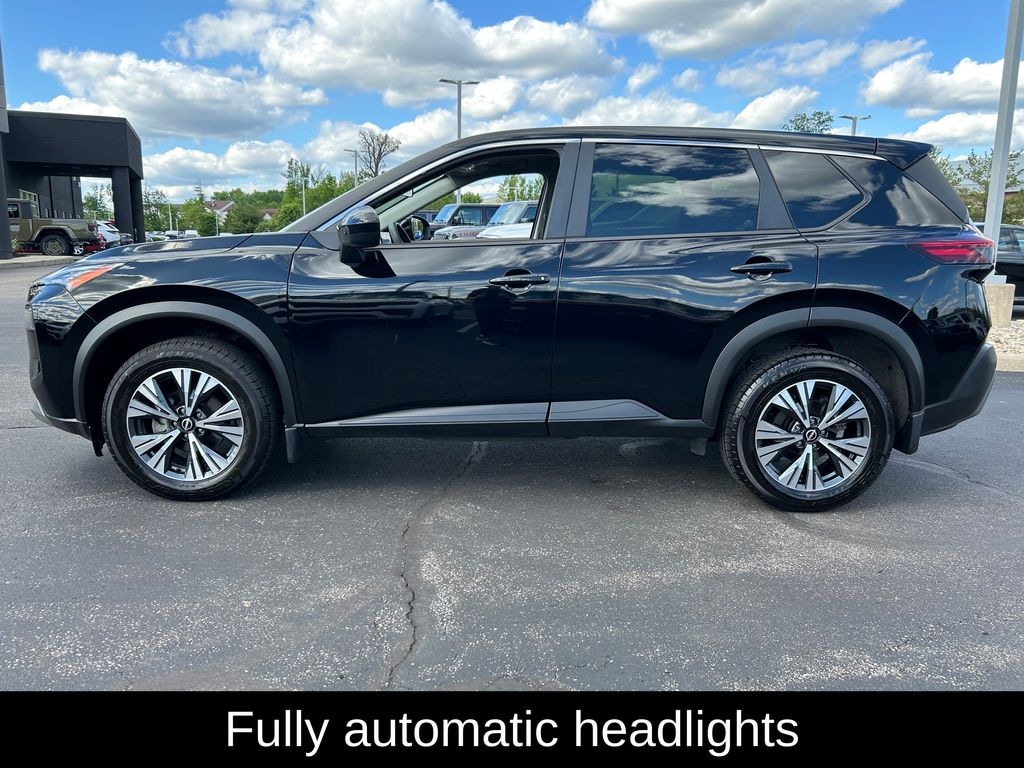 Used 2023 Nissan Rogue SV SUV