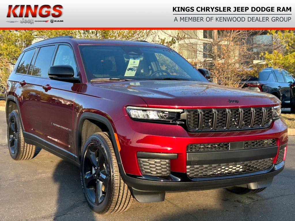2025 Jeep Grand Cherokee L Altitude's photo