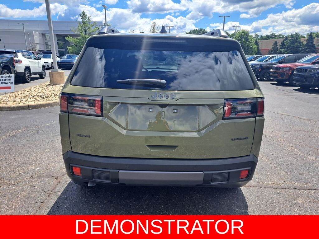New 2026 Jeep Cherokee Laredo Sport Utility