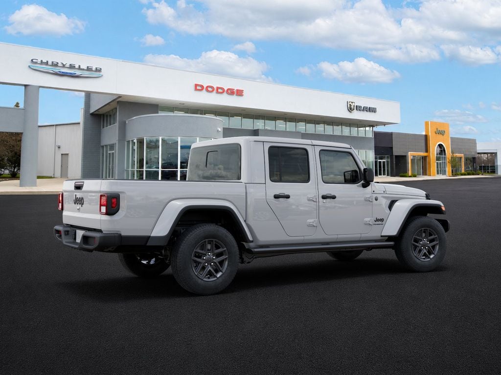 New 2026 Jeep Gladiator Sport S Pickup