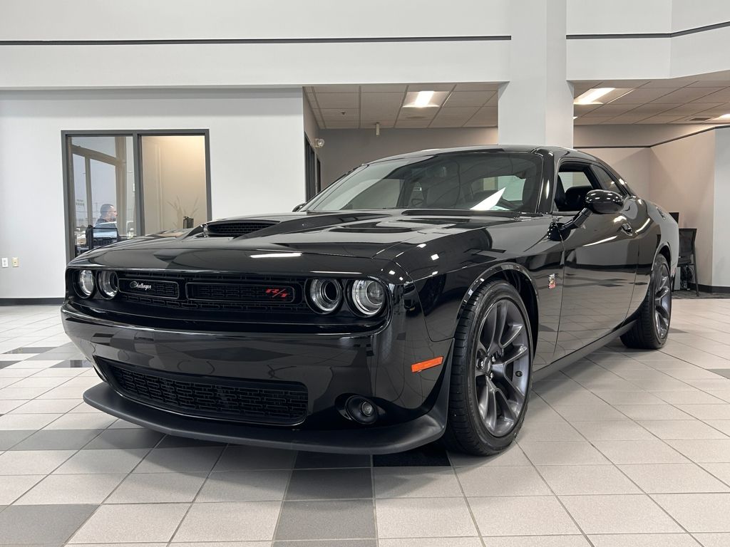 2023 Dodge Challenger R/T Scat Pack photo 3