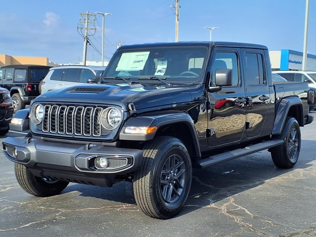 New 2025 Jeep Gladiator Sport S Pickup