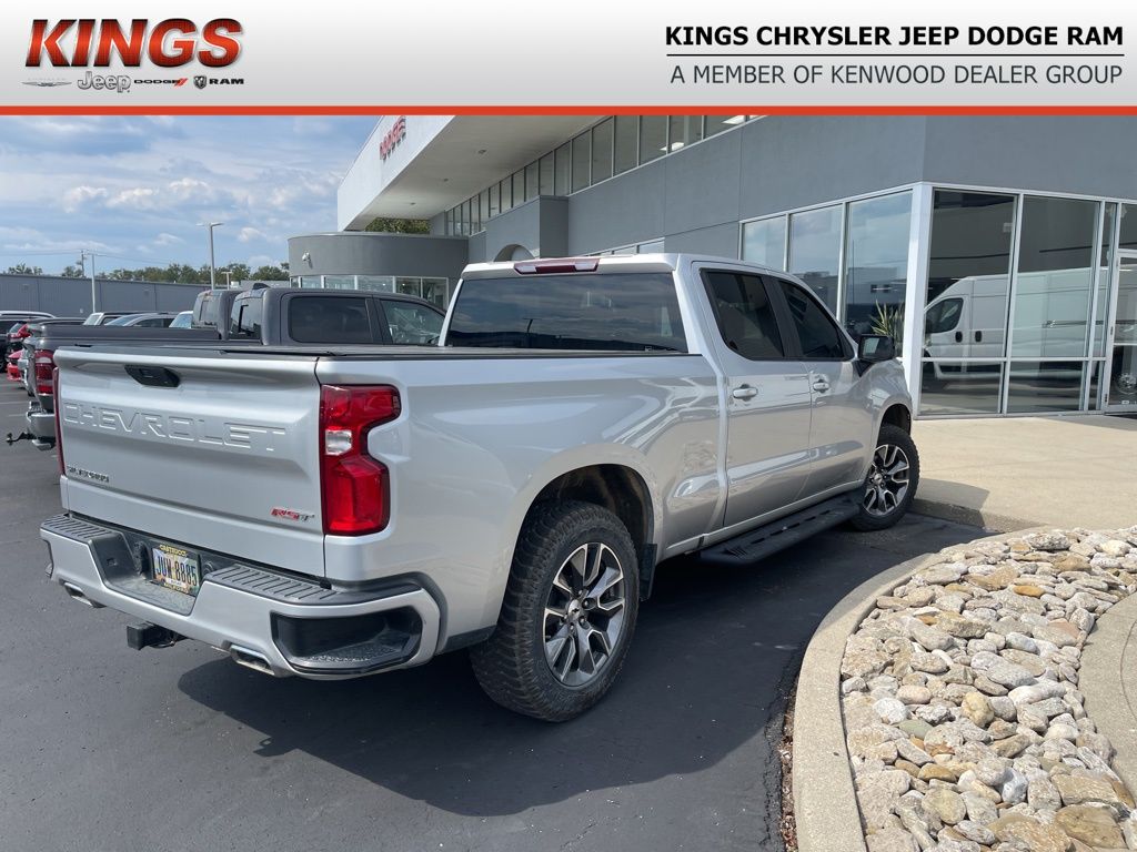 2021 Chevrolet Silverado 1500 RST photo 3