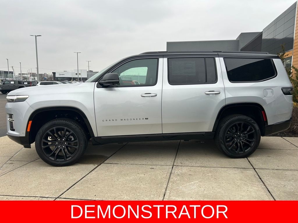 New 2026 Jeep Grand Wagoneer Summit Obsidian Sport Utility