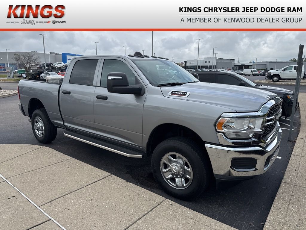 2024 Ram 2500 Tradesman photo 2