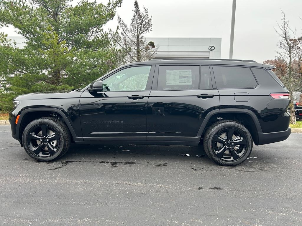 New 2025 Jeep Grand Cherokee L Altitude X Sport Utility