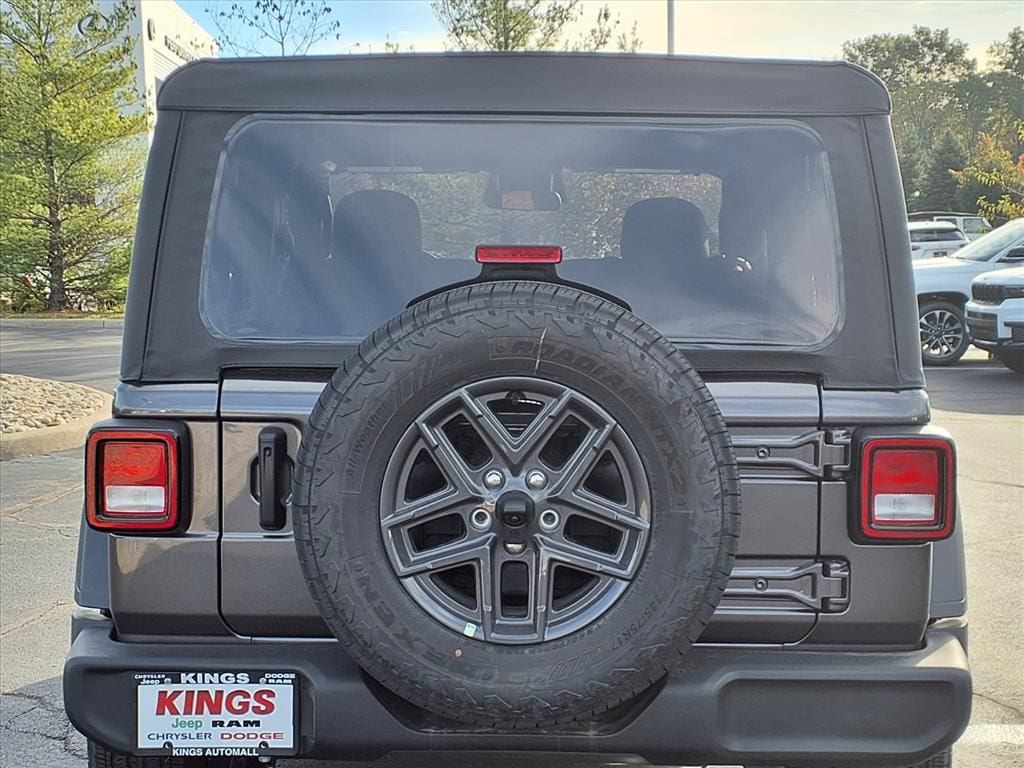 2026 Jeep Wrangler 2-Door Sport S - Photo 25