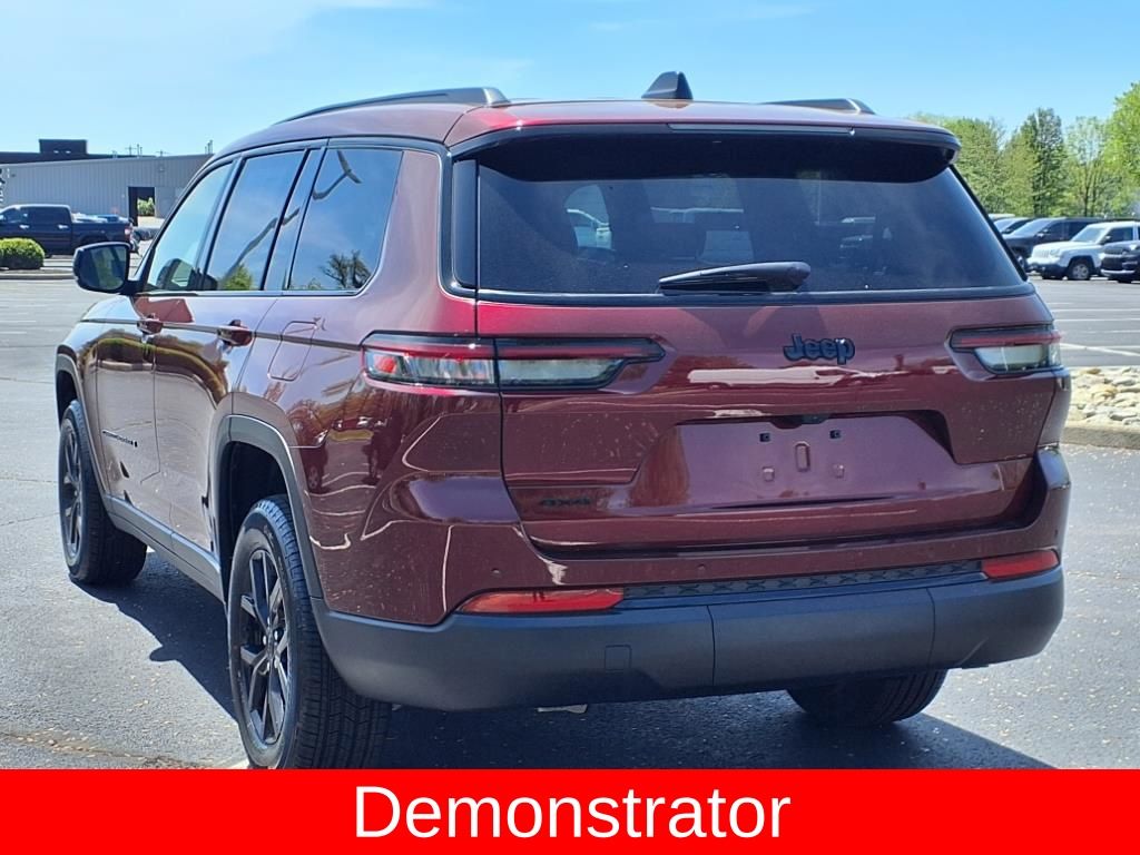 2025 Jeep Grand Cherokee Altitude X photo 4
